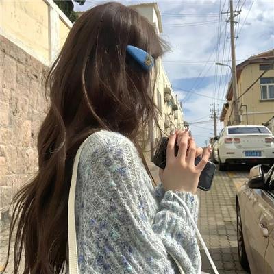 山林中头一个女人
